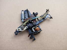 Trip Mechanism  (Seeburg 100A)