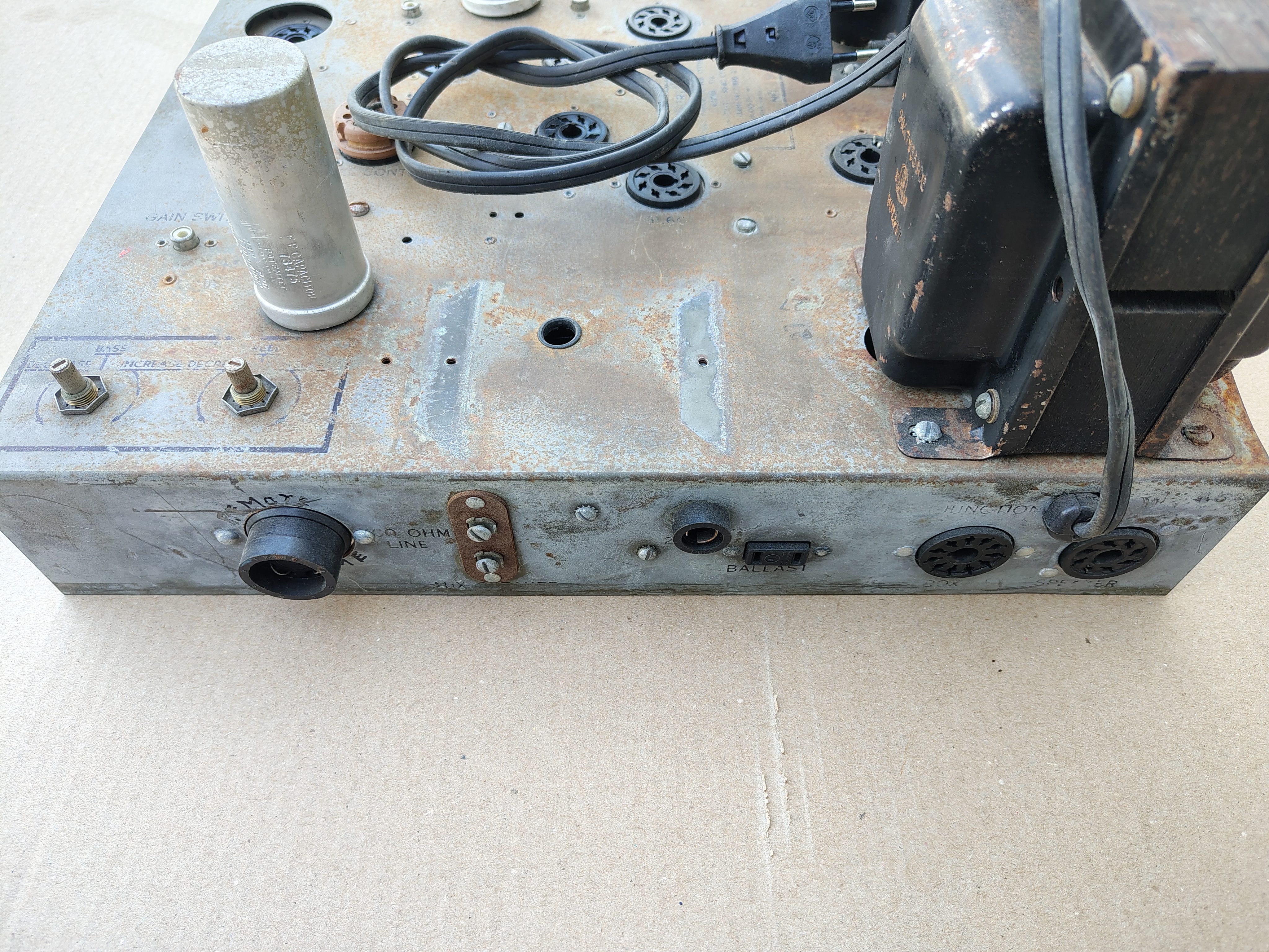 Tube Amplifier 516 (Wurlitzer 1500)