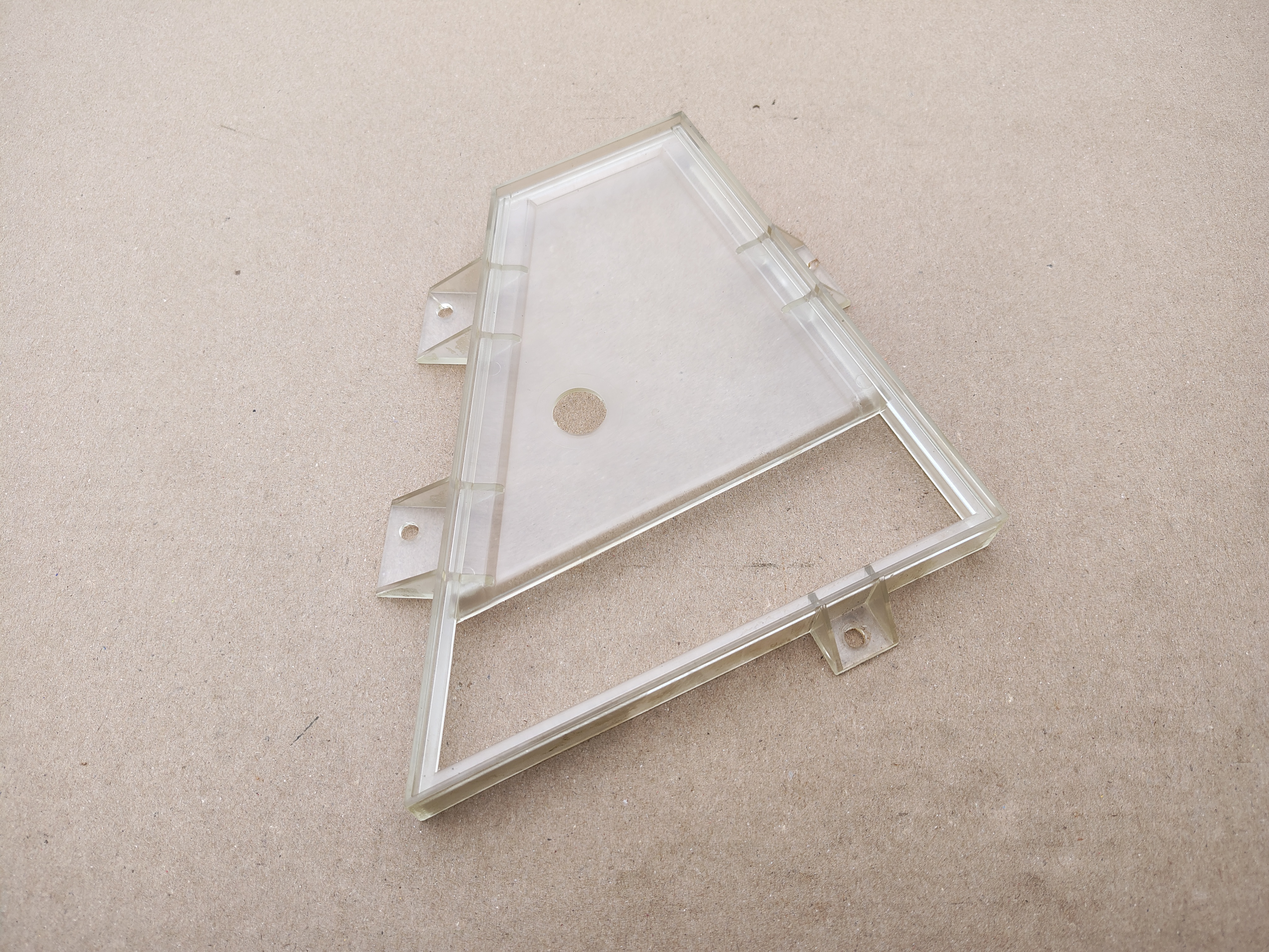 Plastic Bracket (Rowe-AMi R92) CD