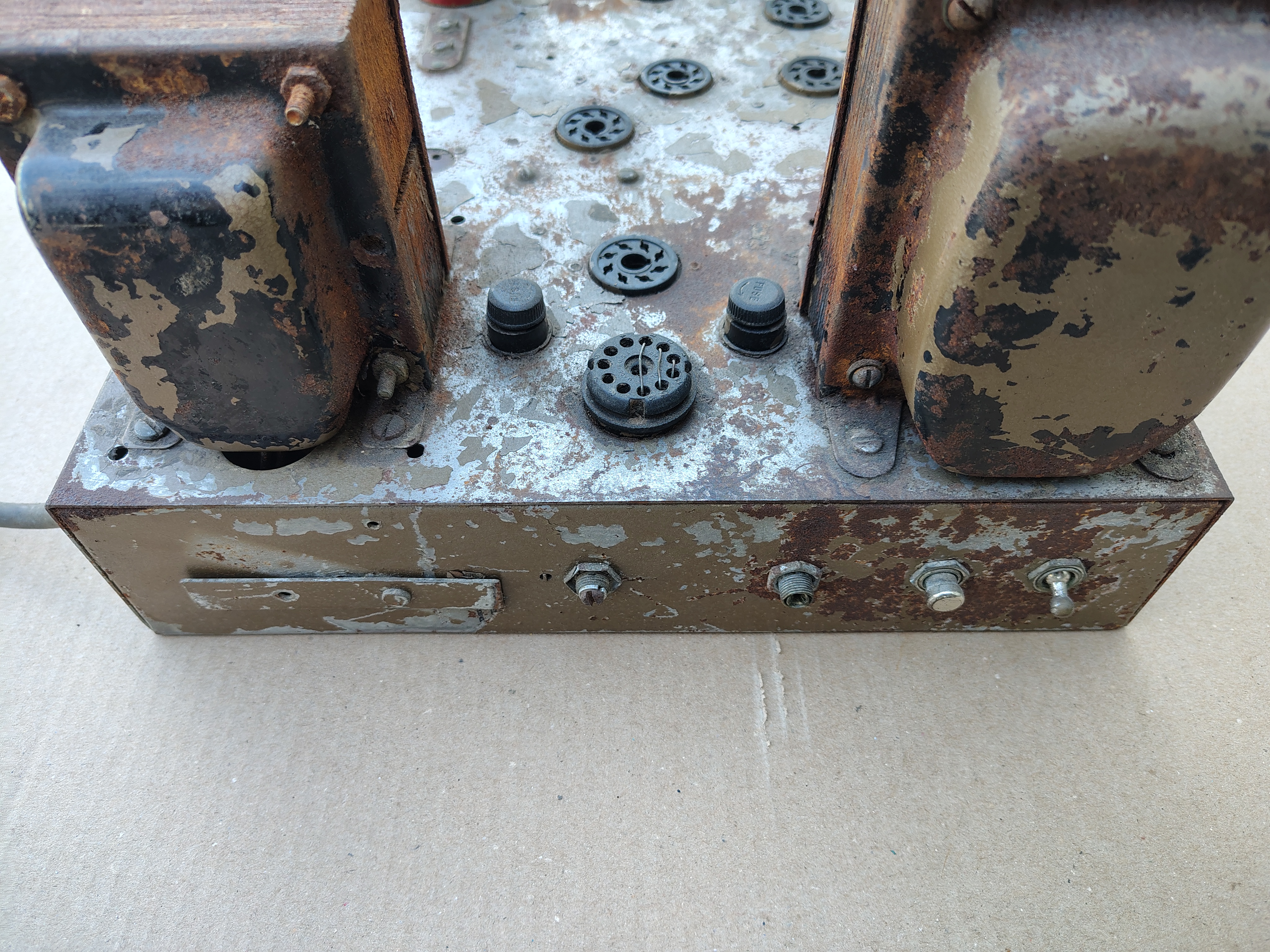 Tube Amplifier (Wurlitzer 1600/ 1650)