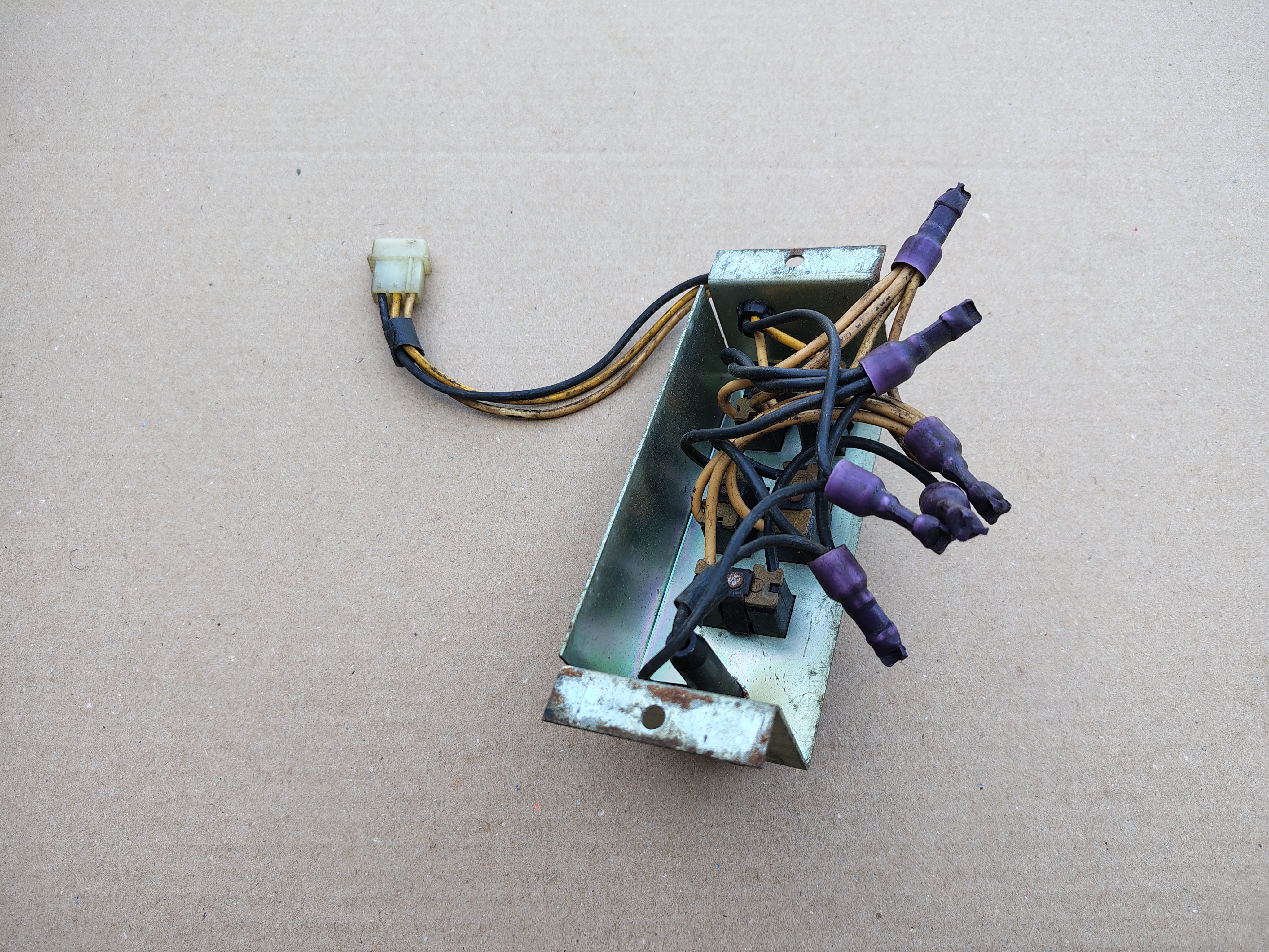 Output Unit (Seeburg LS3)