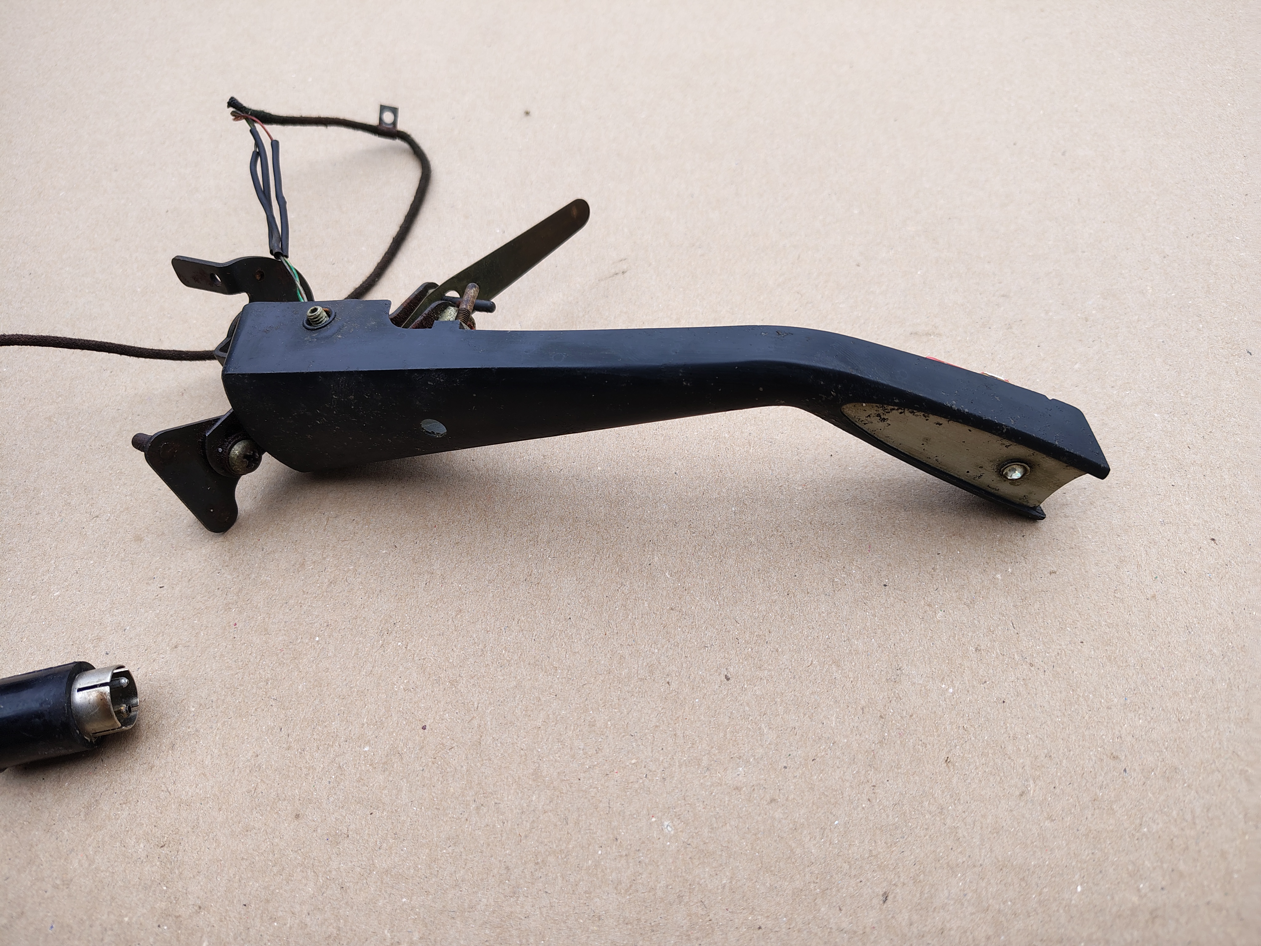 Tone Arm/ Mechnism (Rock-ola 418S/ Rhapsody (1964)