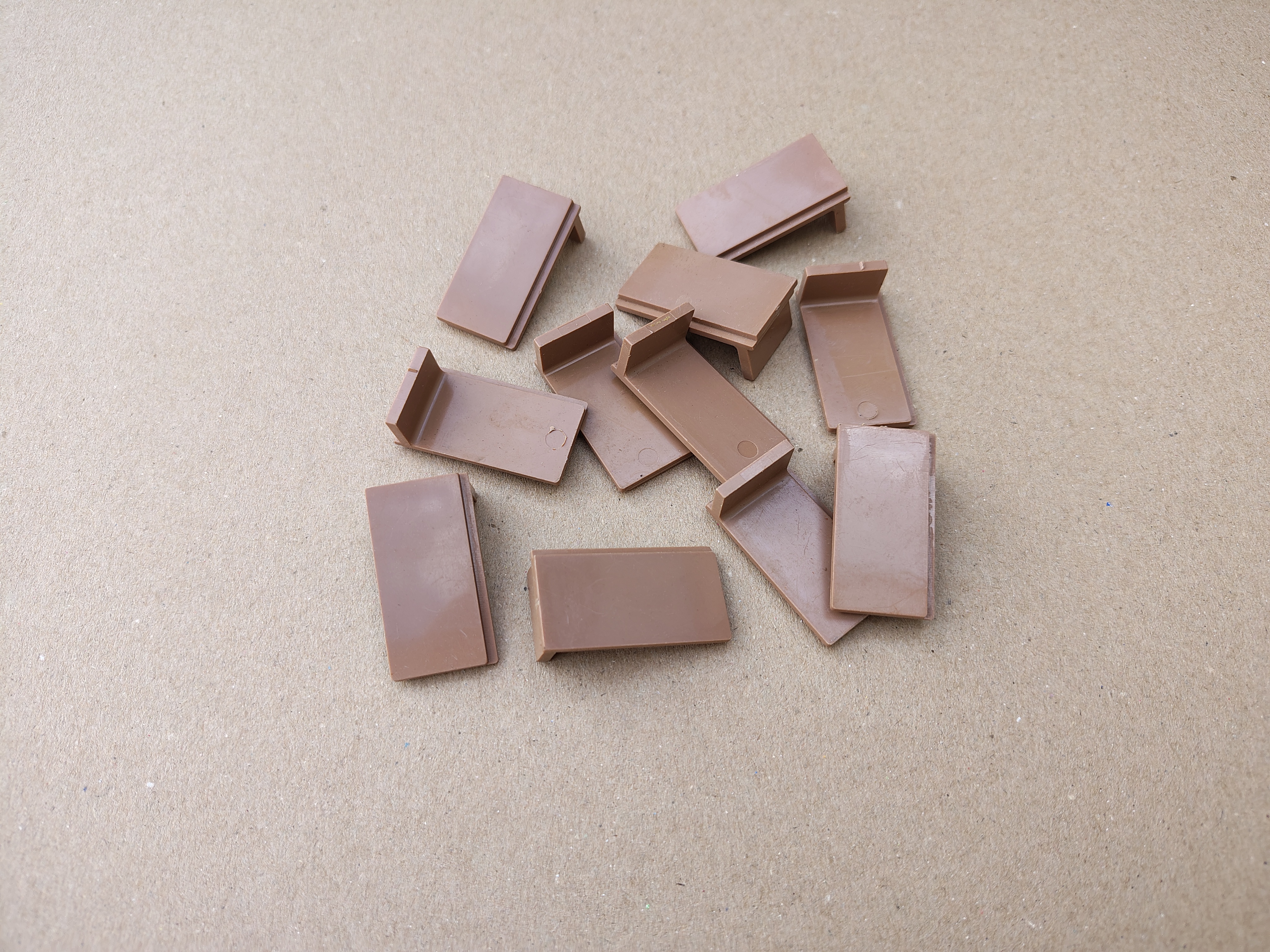 Personality Letter / Bracket (Rowe-AMi Tropicana /JBM)