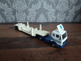 Mercedes Truck + Boat Trailer / Super kings / Matchbox 1980