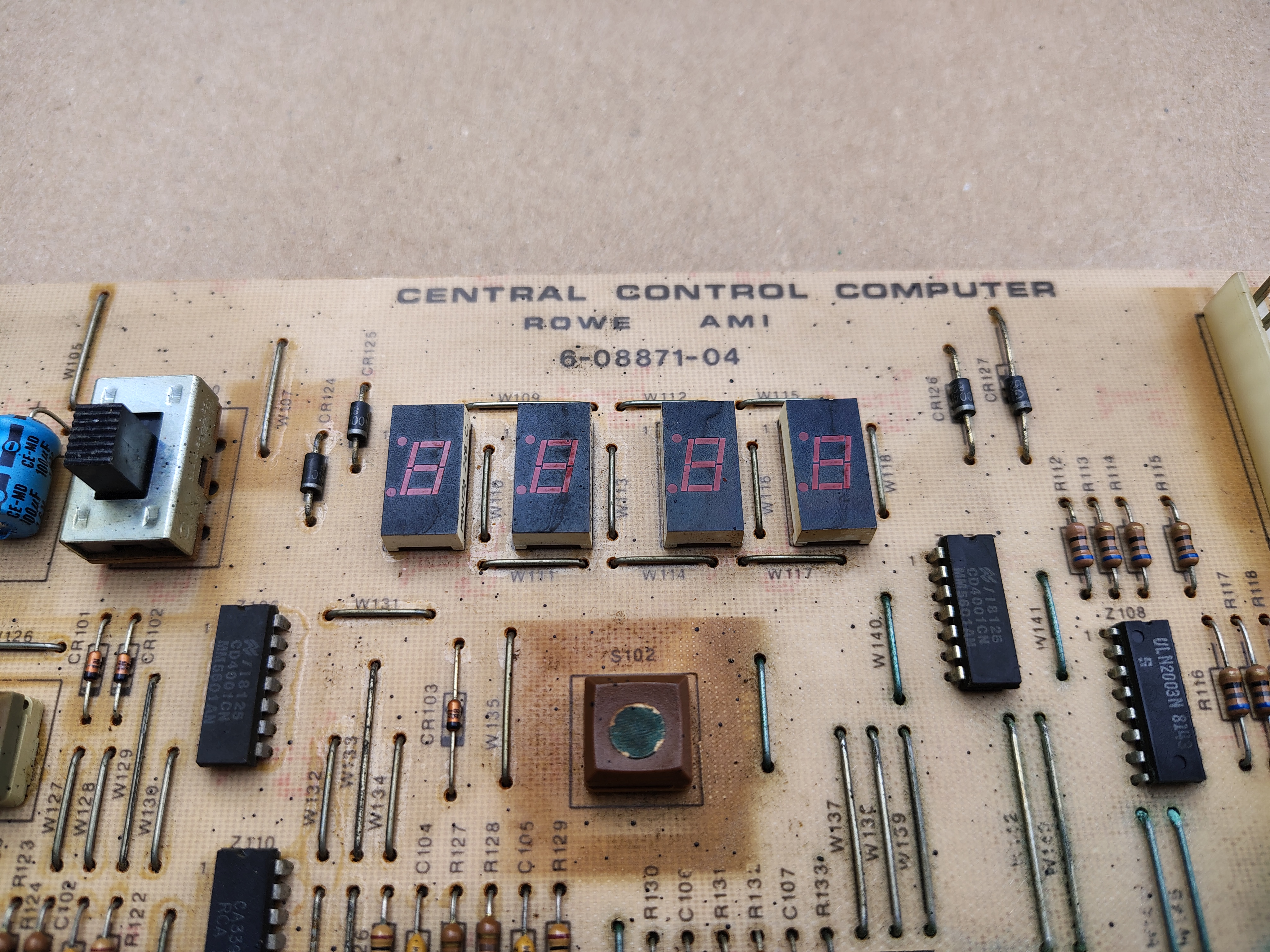 Center Control Computer/ 6-08871-04 (Rowe-AMi/ R84/R85/R85/R87/R88)