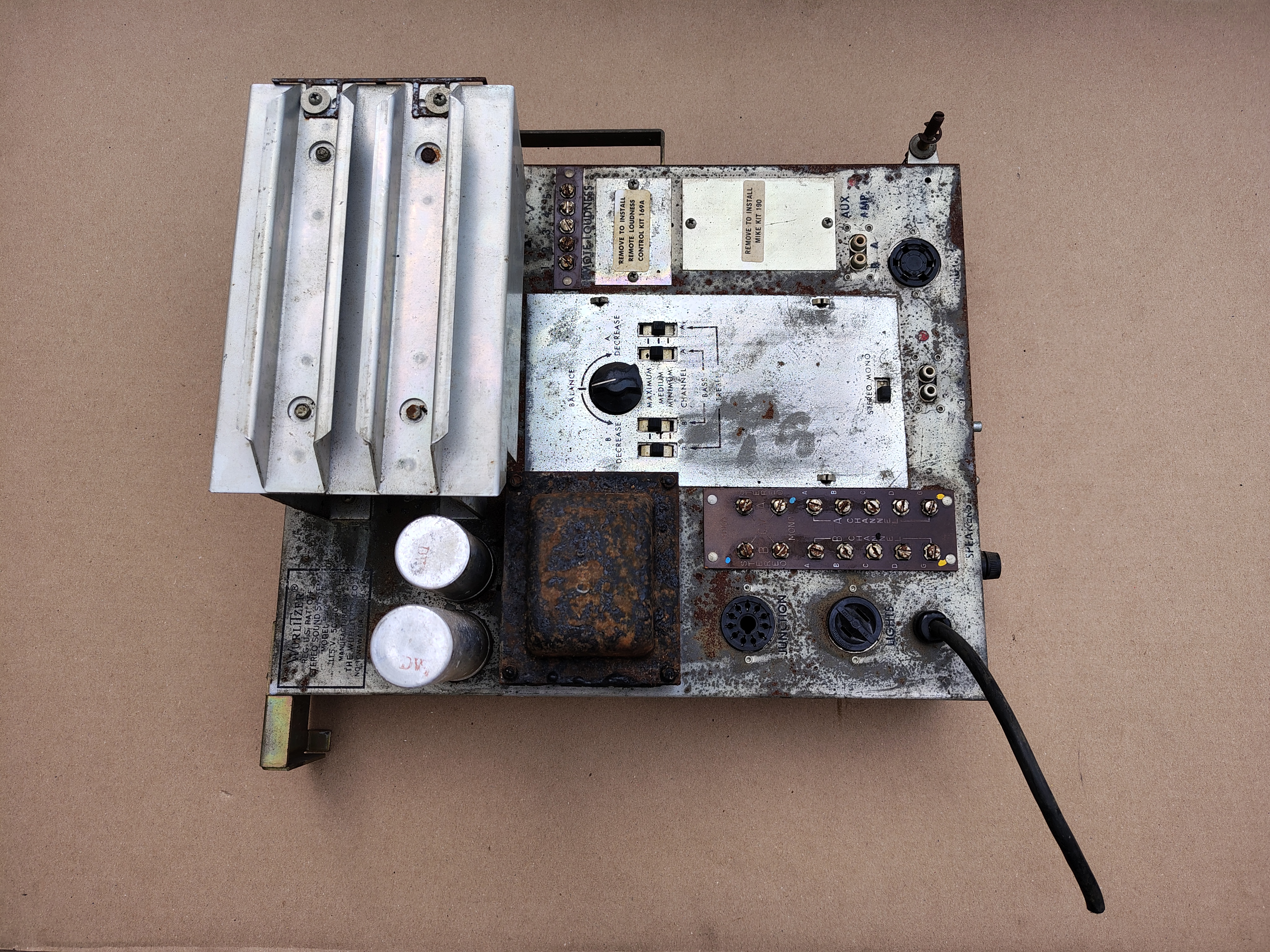 Amplifier/ 546 (Wurlitzer 3000/ 3010)