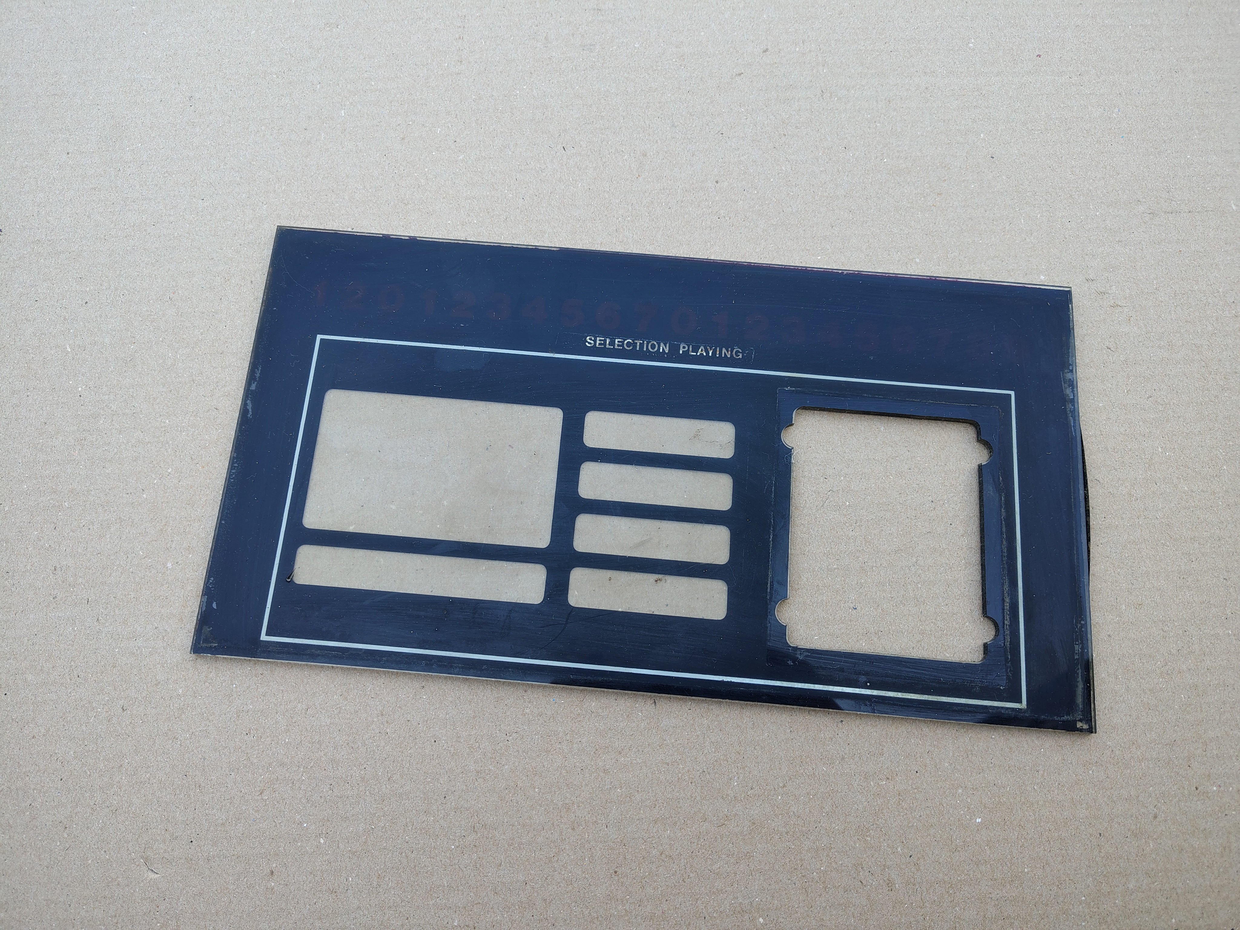 Plastic/ Push Button Panel (Seeburg Vogue/ STD160)