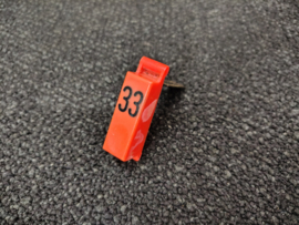 Push Button " 33 " (Rock-ola Tempo 1/ 1475)