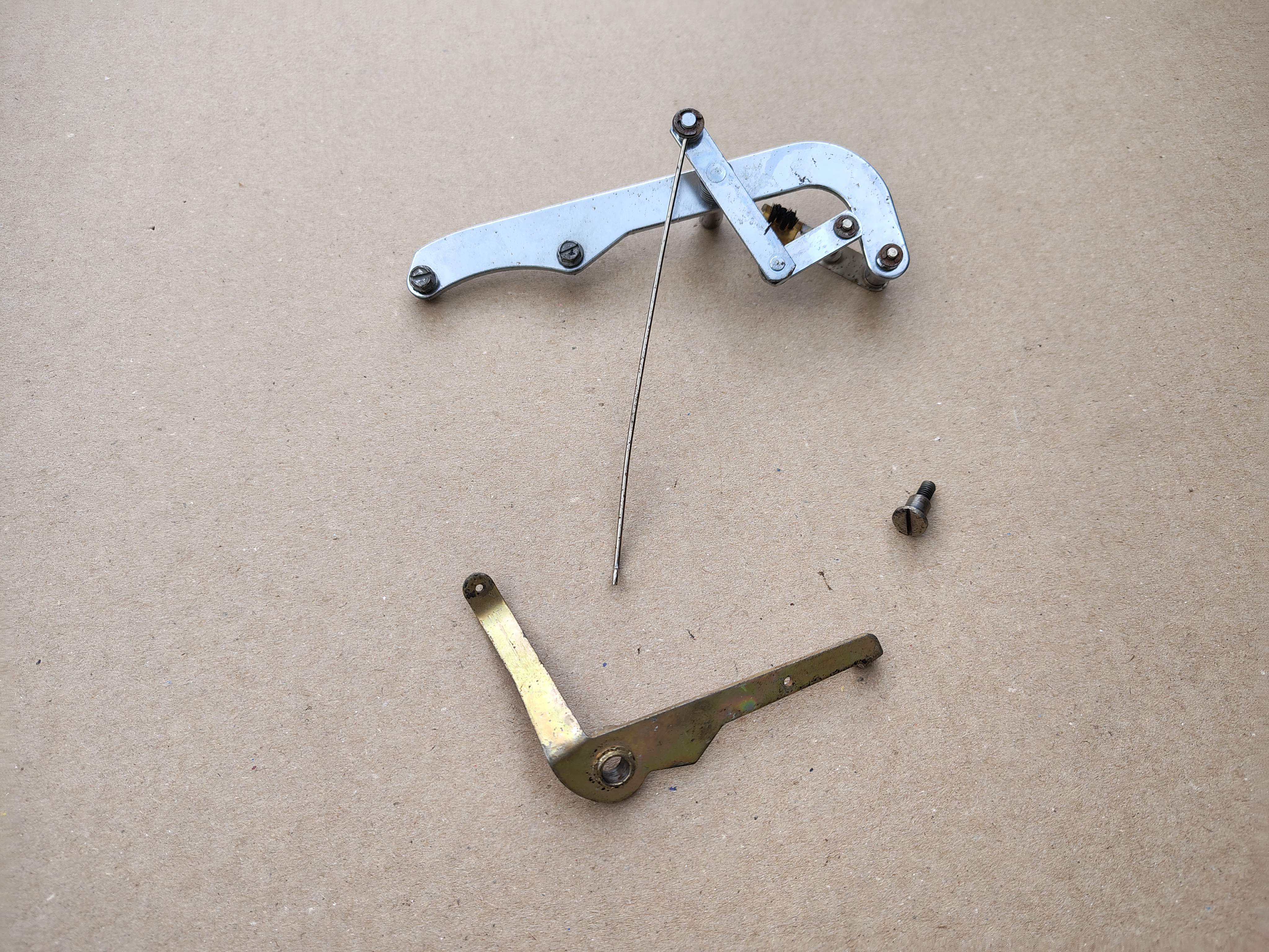 Brush + Stripper Plate /Mechanism (Seeburg Showcase)