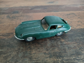 Slotcar: Jaguar E-Type/ 1:32 / Circuit 24 / France / Green