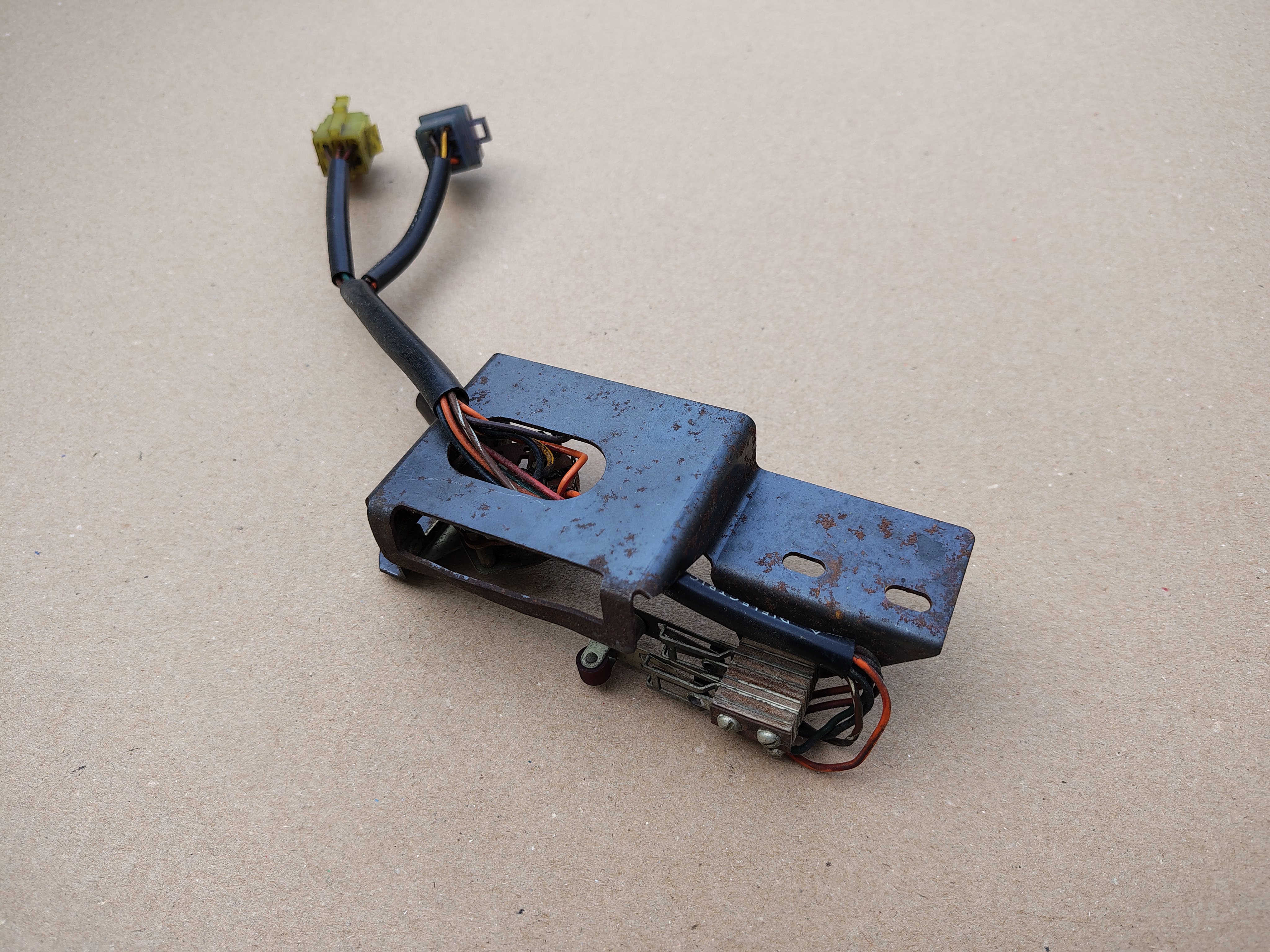 Service Switch Mechanism (Rock-ola - Capri/ 418S (1963)