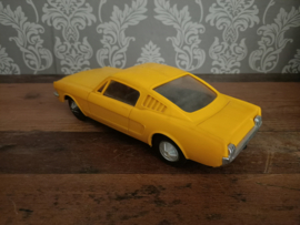 Plastic: Ford Mustang Fastback (1965) 30cm