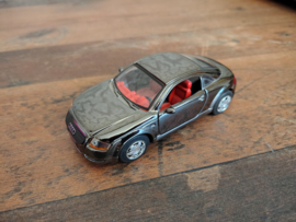 Audi TT/ 8N (2002-2006) 1:32