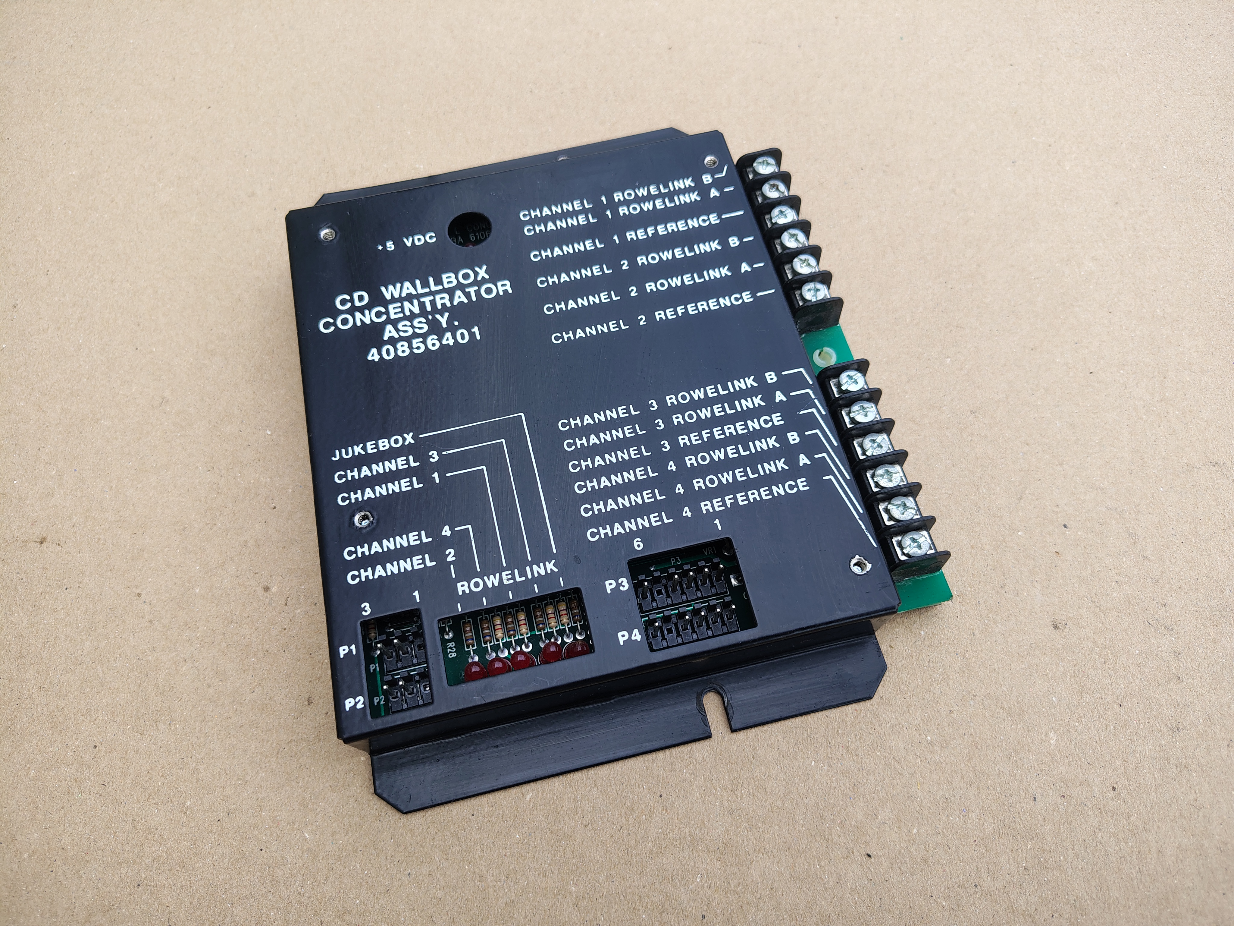 CD-Wallbox Concentrator/ 40856401 (Rowe-AMi/ CD-100)