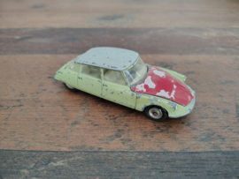 Citroen DS19/ Dinky Toys/ France /1:43 / 1964