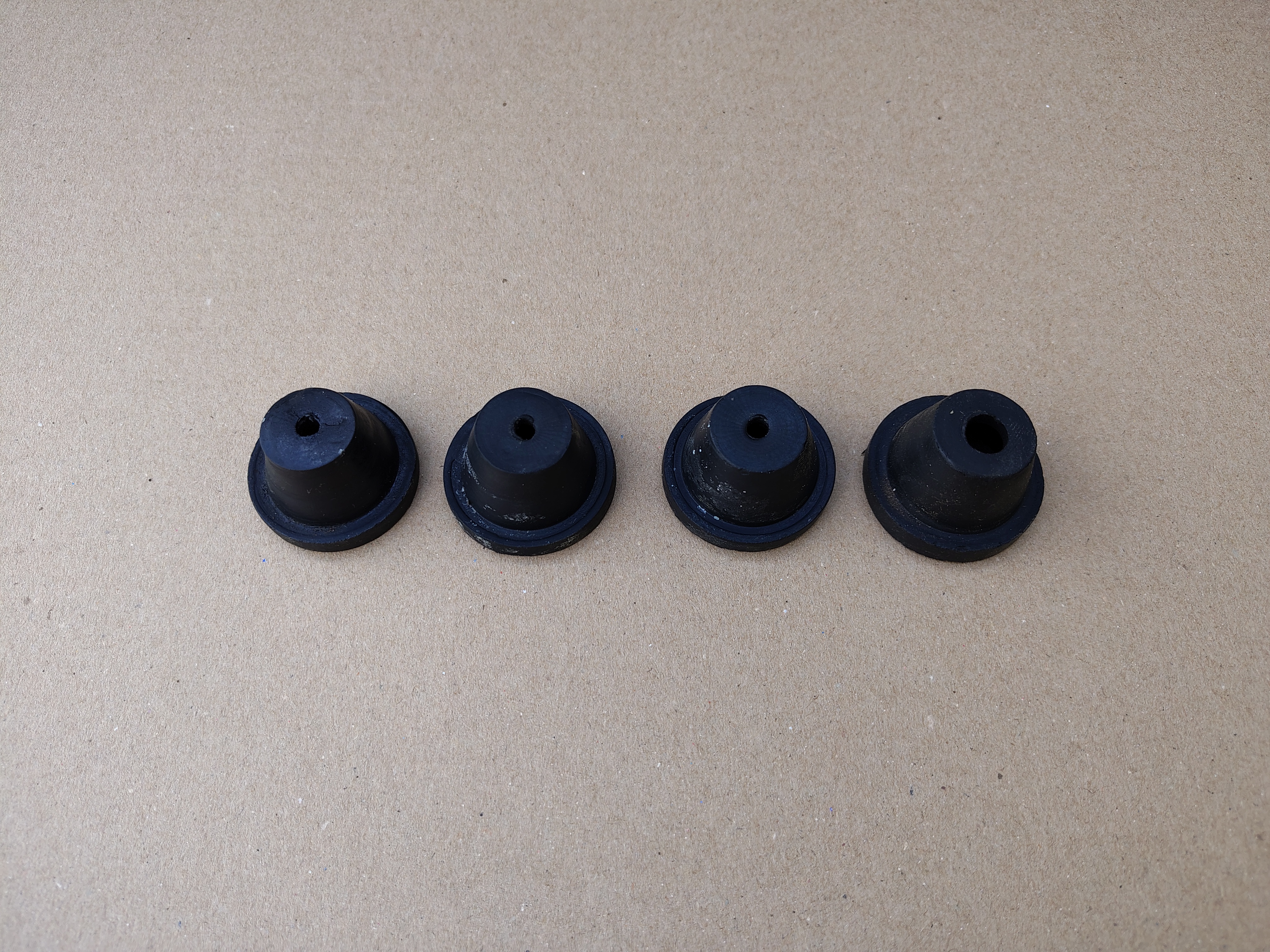 4x Rubber/ Mechanism Spring (Rowe-AMi R-Serie/ CD)