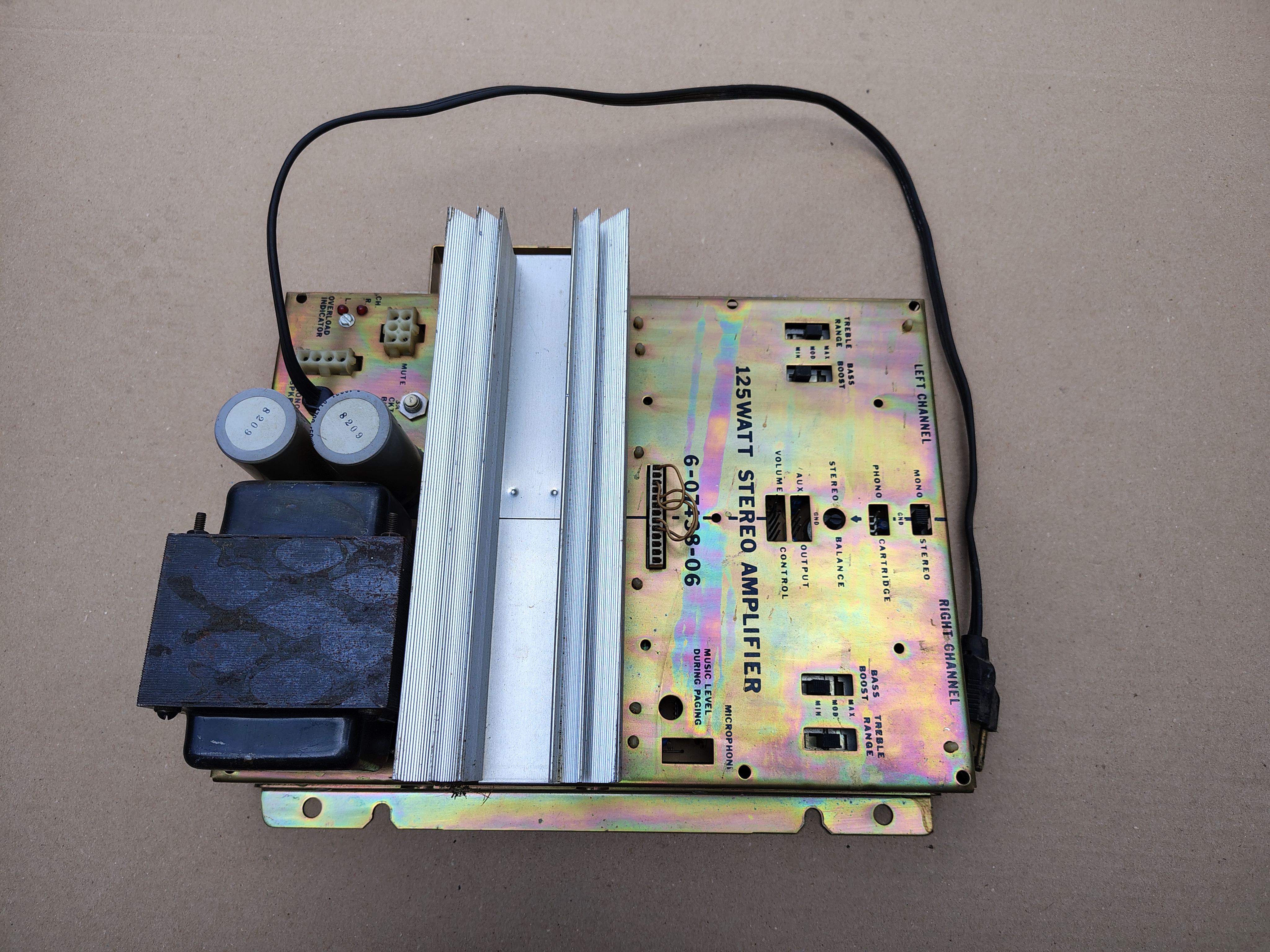 Amplifier/ 6-07438-06 (Rowe-AMi/R-Serie/ Div)