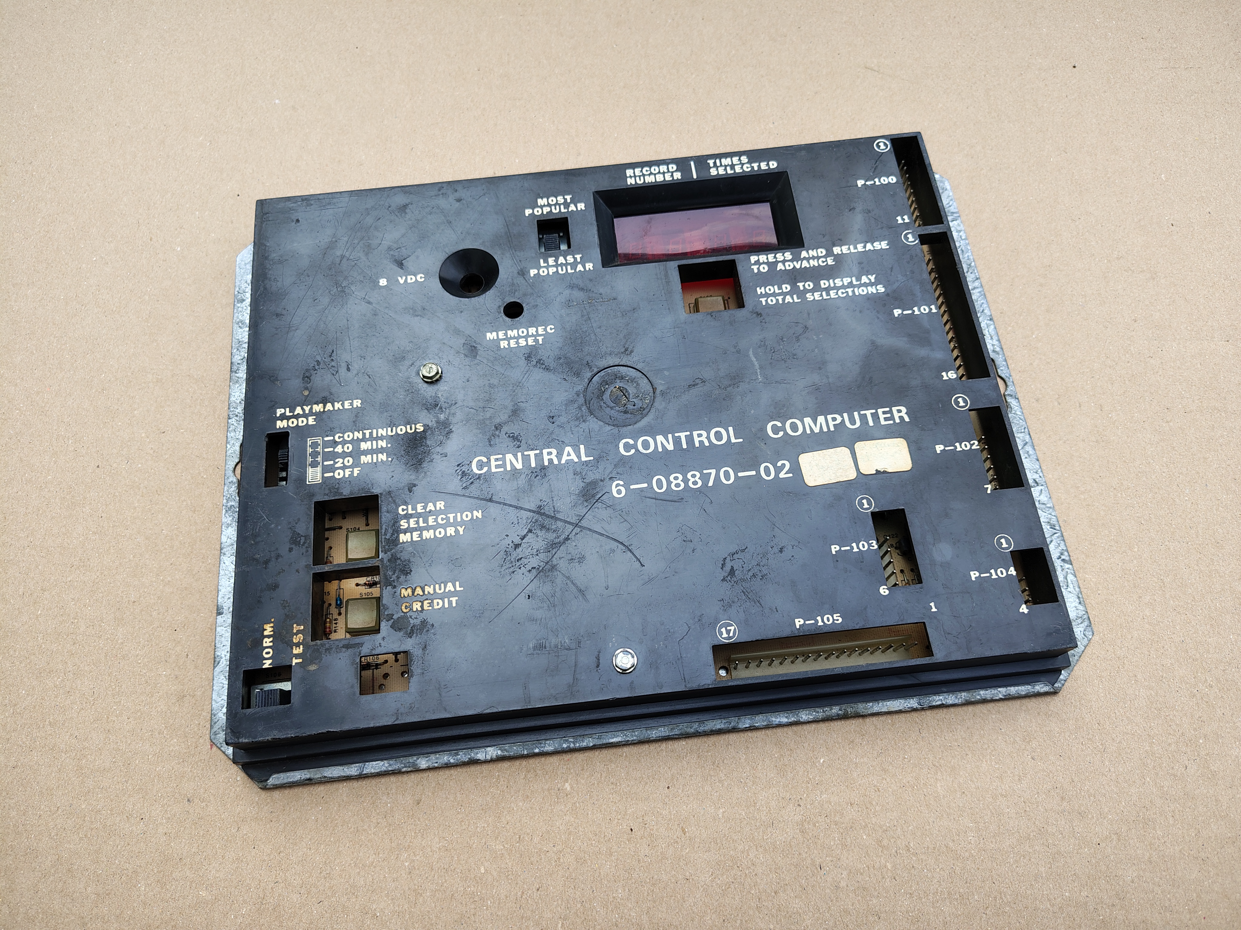 Center Control Computer/ 6-08871-01 (Rowe-AMi/ R84/R85/R85/R87/R88)