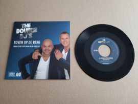 7" Single: DOUBLE DJ'S - Boven Op De Berg / Zwaai Eens Even Naar Mijn vogeltje / Nieuw!!