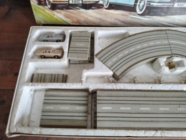 Racebaan 4000/ 2x Opel Diplomat/ Faller AMS/ Slotcar