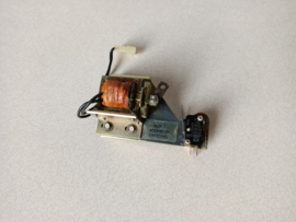 Solenoid + Switch contact Side 1 Mechanism (Wurlitzer 3800 Americana)