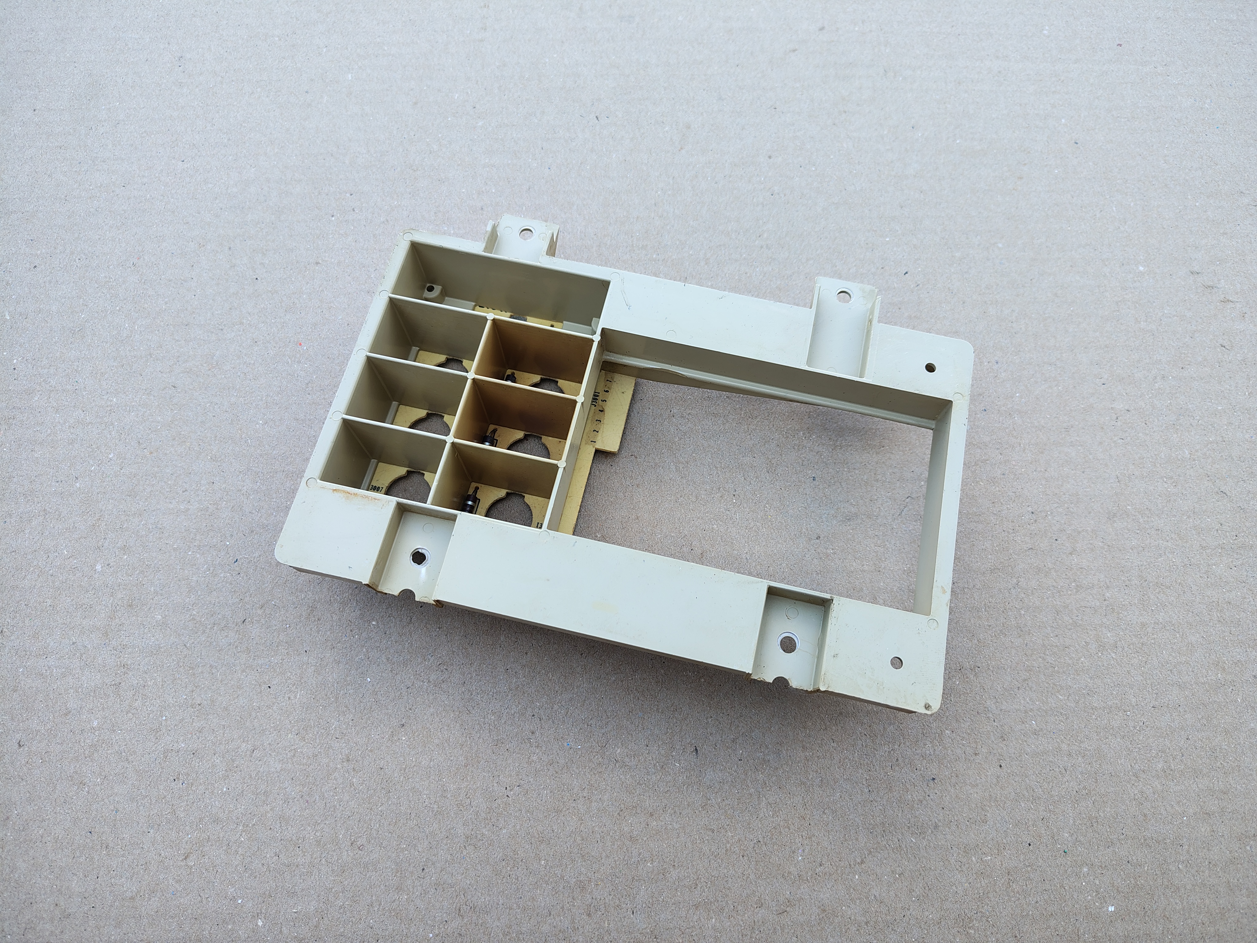 Pricing Frame/ Plastic + Lamp Board (Seeburg Vogue/ STD160)