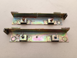 Brackets/ LH-RH/ Mechanism (Wurlitzer 2304)