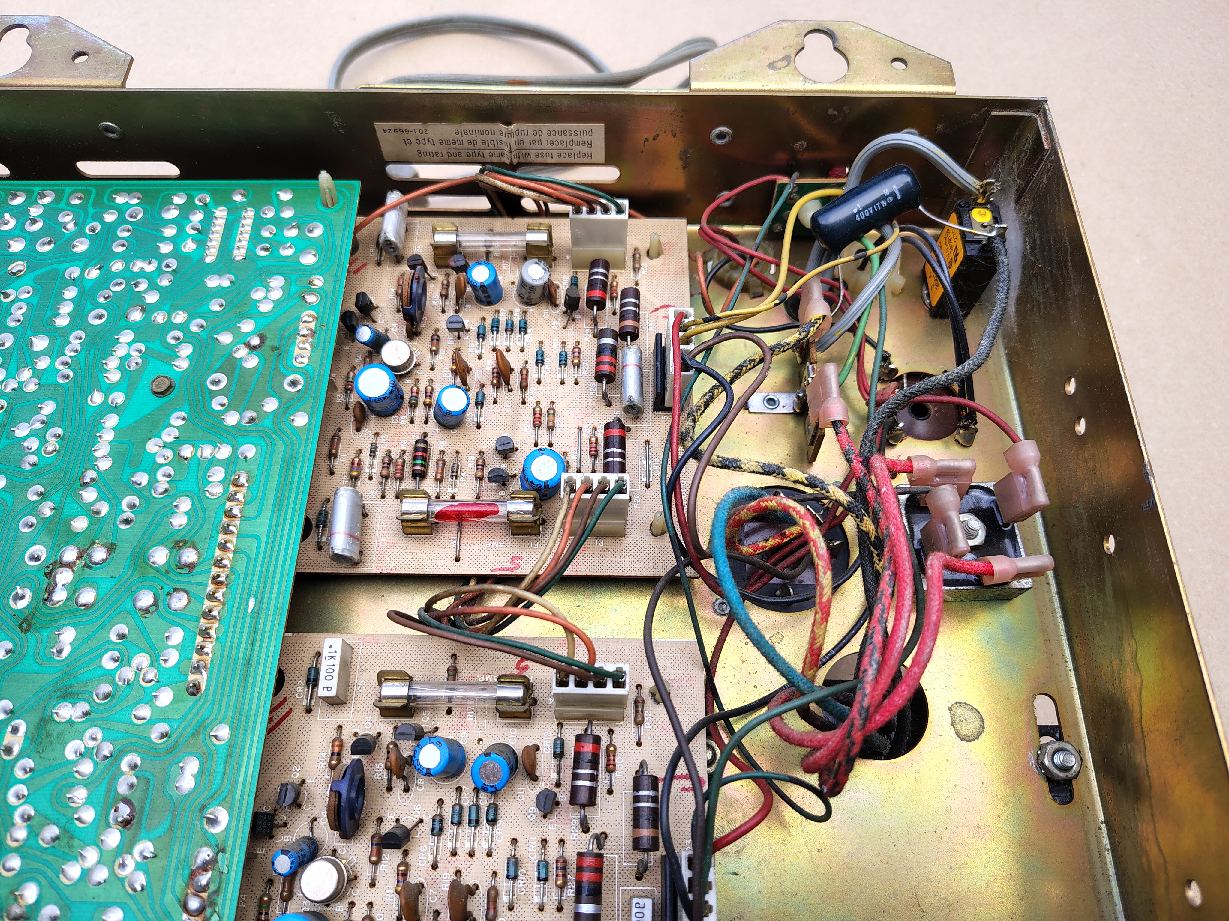 Amplifier/ 6-07438-02 (Rowe-AMi/R-Serie/ Div)