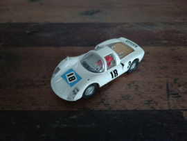 Slotcar:  Gama Porsche Carrera 6/ 1:32