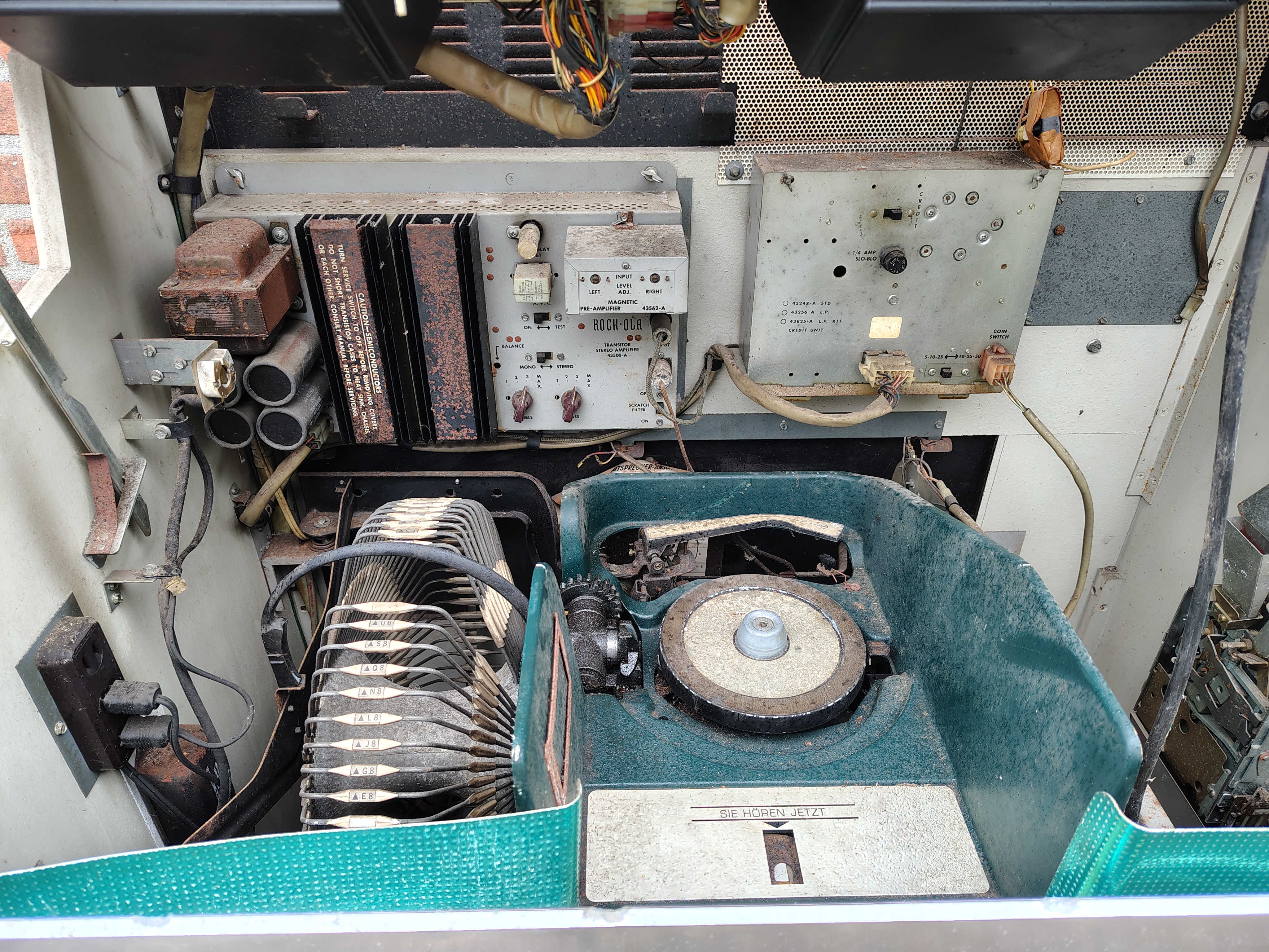 Rock-Ola 437/ Ultra (1968)  jukebox (Only For Parts)