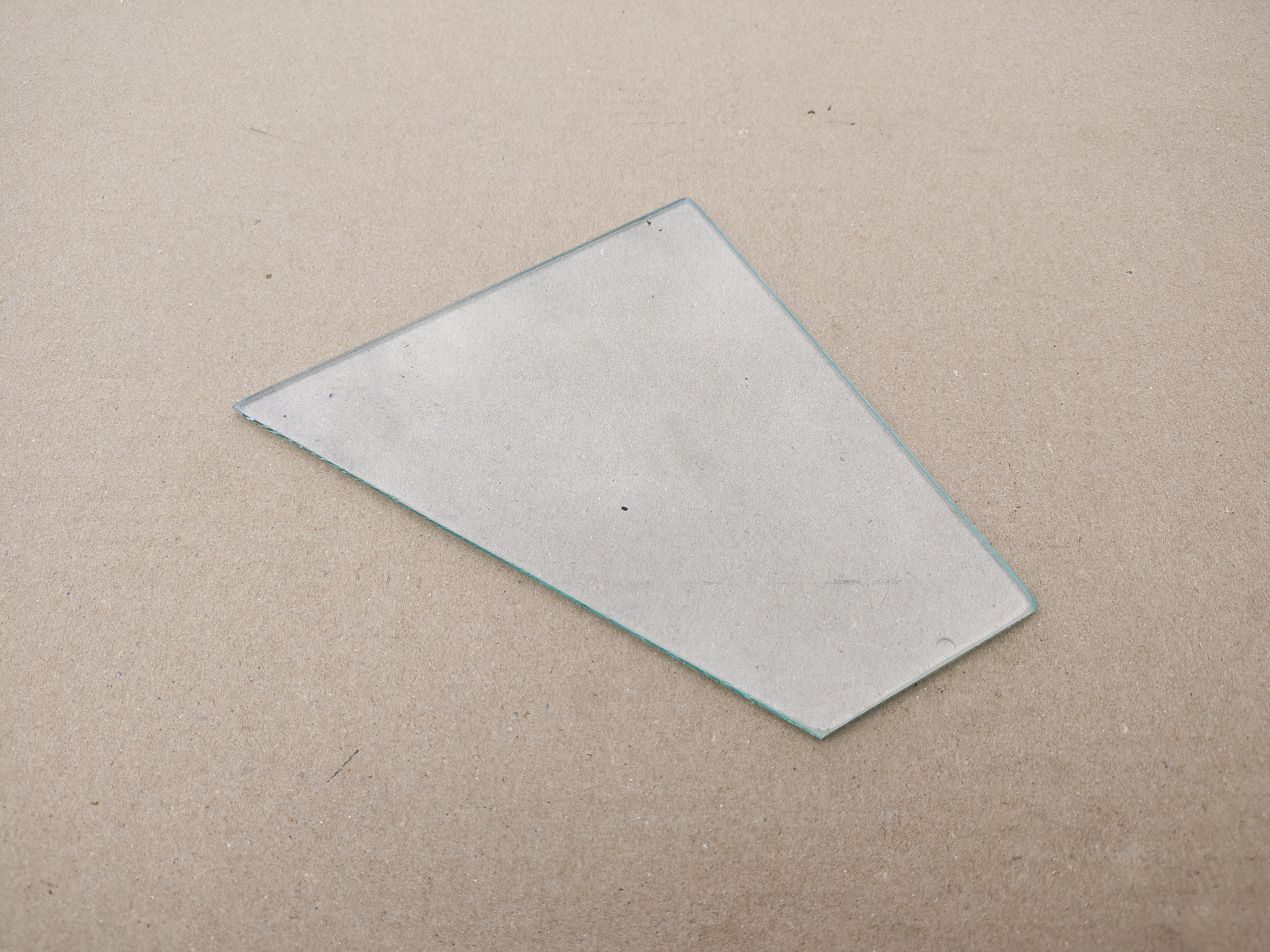 Top Glass LH - RH (Rowe-AMi R92) CD