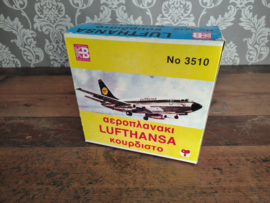 Box/  Airplane /Lufthansa / Greece / NO3510