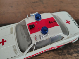 BMW 3.0 CSL/ Carrera / 1:24/ Notarzt/ Slotcar / Racebaan Auto