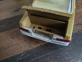 Mercedes-Benz 450 SEL /Police / Rico / Spain / Monocanel