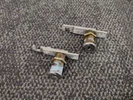 2x Lock (Rowe-AMi/ JAL-200)