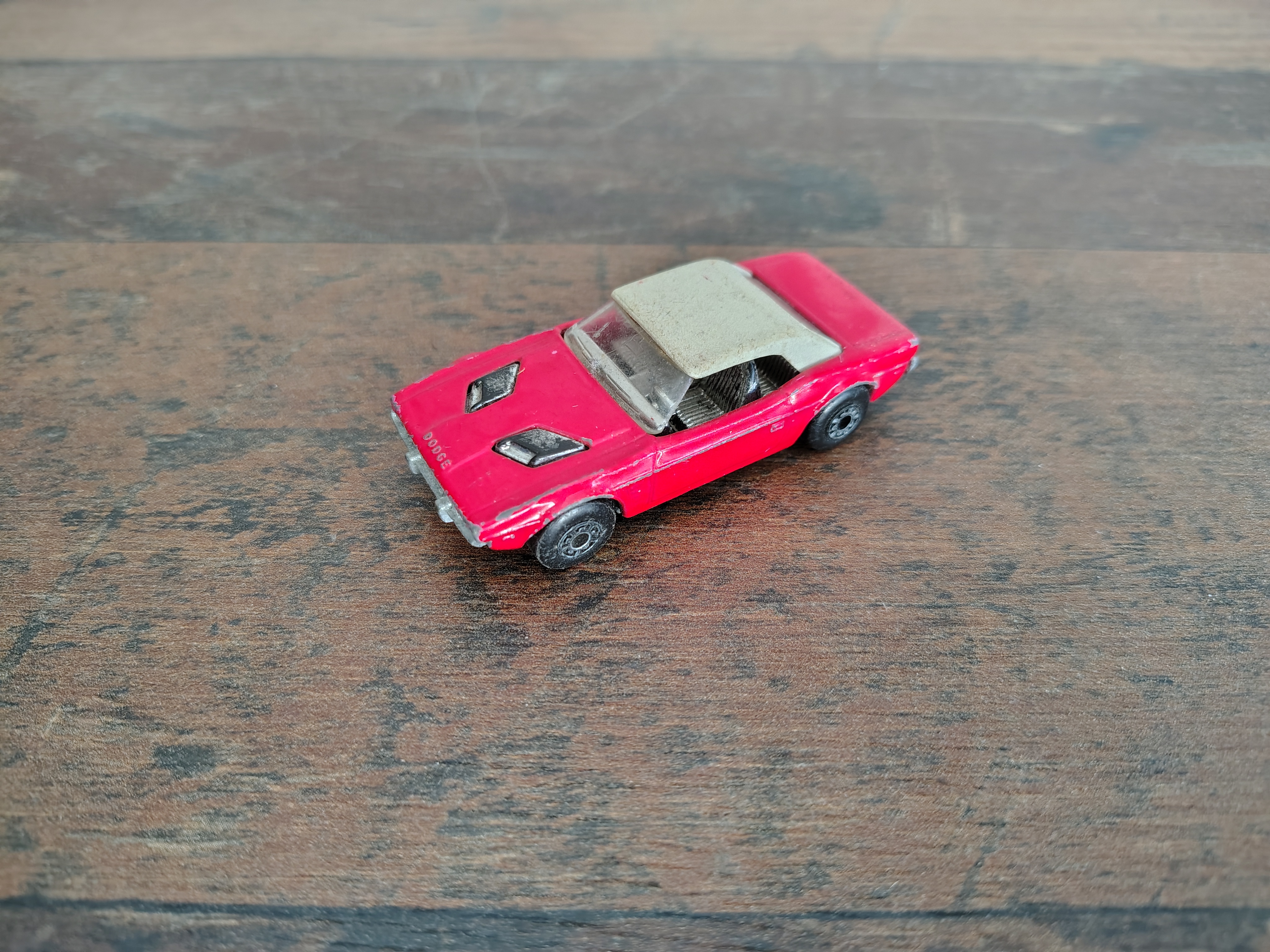 Dodge Challenger/ 1975/ Matchbox/ Superfast