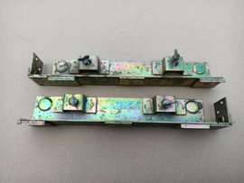 Brackets/ LH -RH / Mechanism (Wurlitzer 2400)