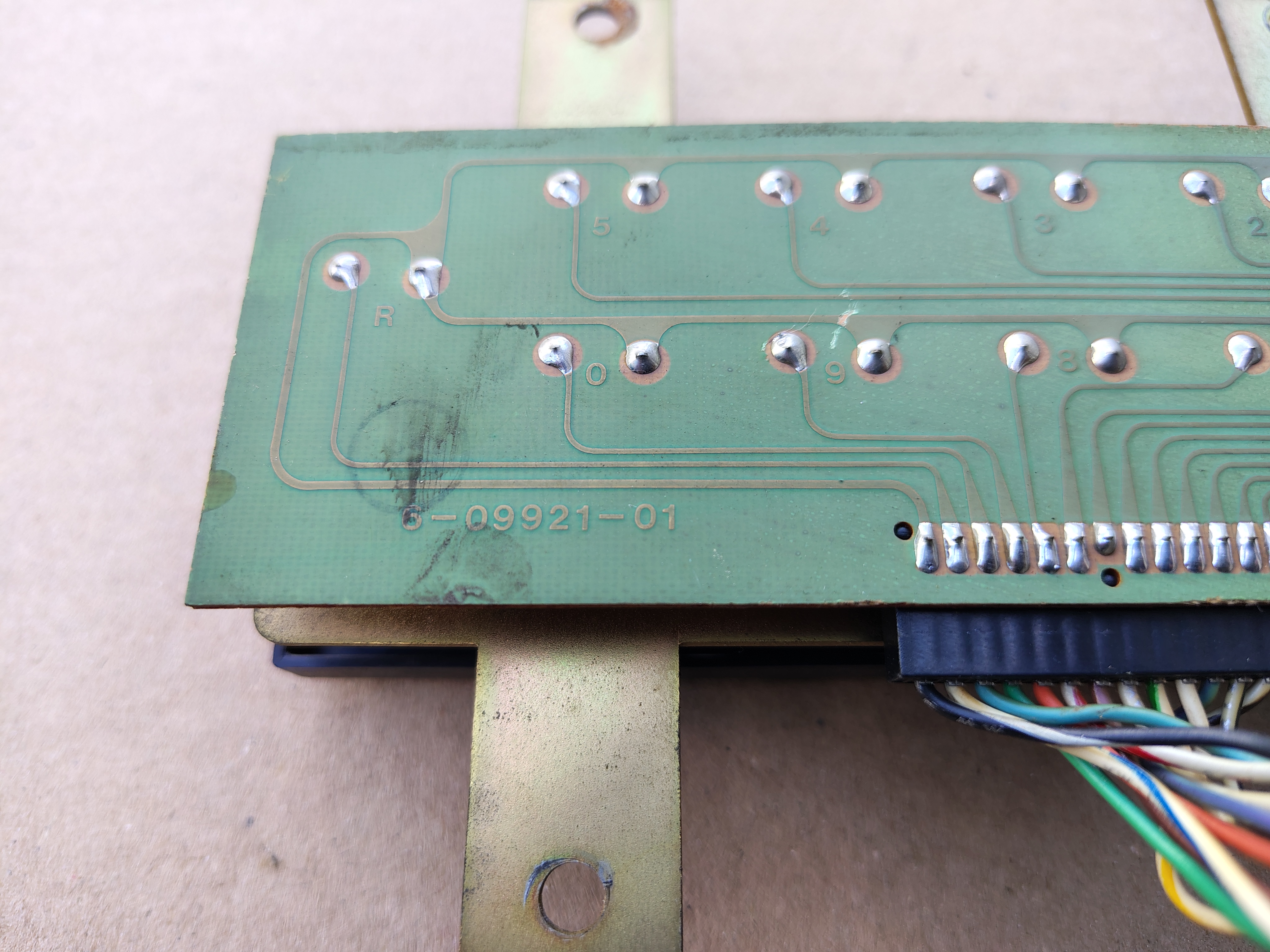 Digital Push Button Panel/ 6-09921-01 (Rowe-AMi/ Div)