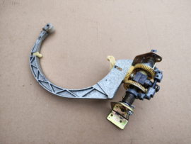 Gripper Arm/ Mechanism (Wurltizer Lyric FL) 1970