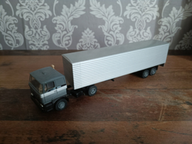 DAF 3300 + Eurotrailer (DAF Trucks) 1:50 (Lion-car)