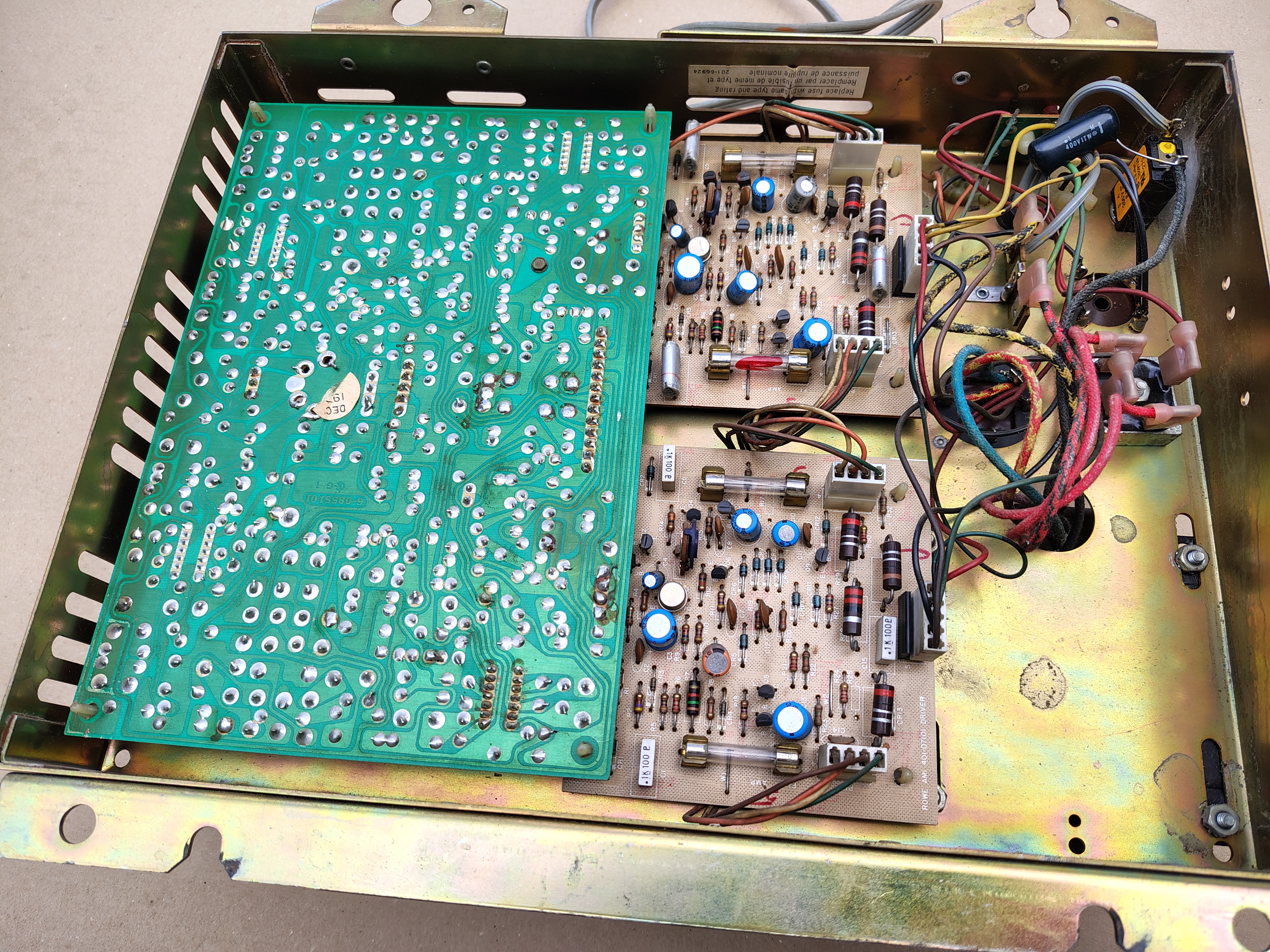 Amplifier/ 6-07438-02 (Rowe-AMi/R-Serie/ Div)