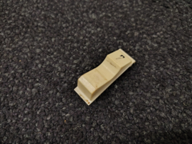 Push Button/ " 7 " (NSM Prestige) White