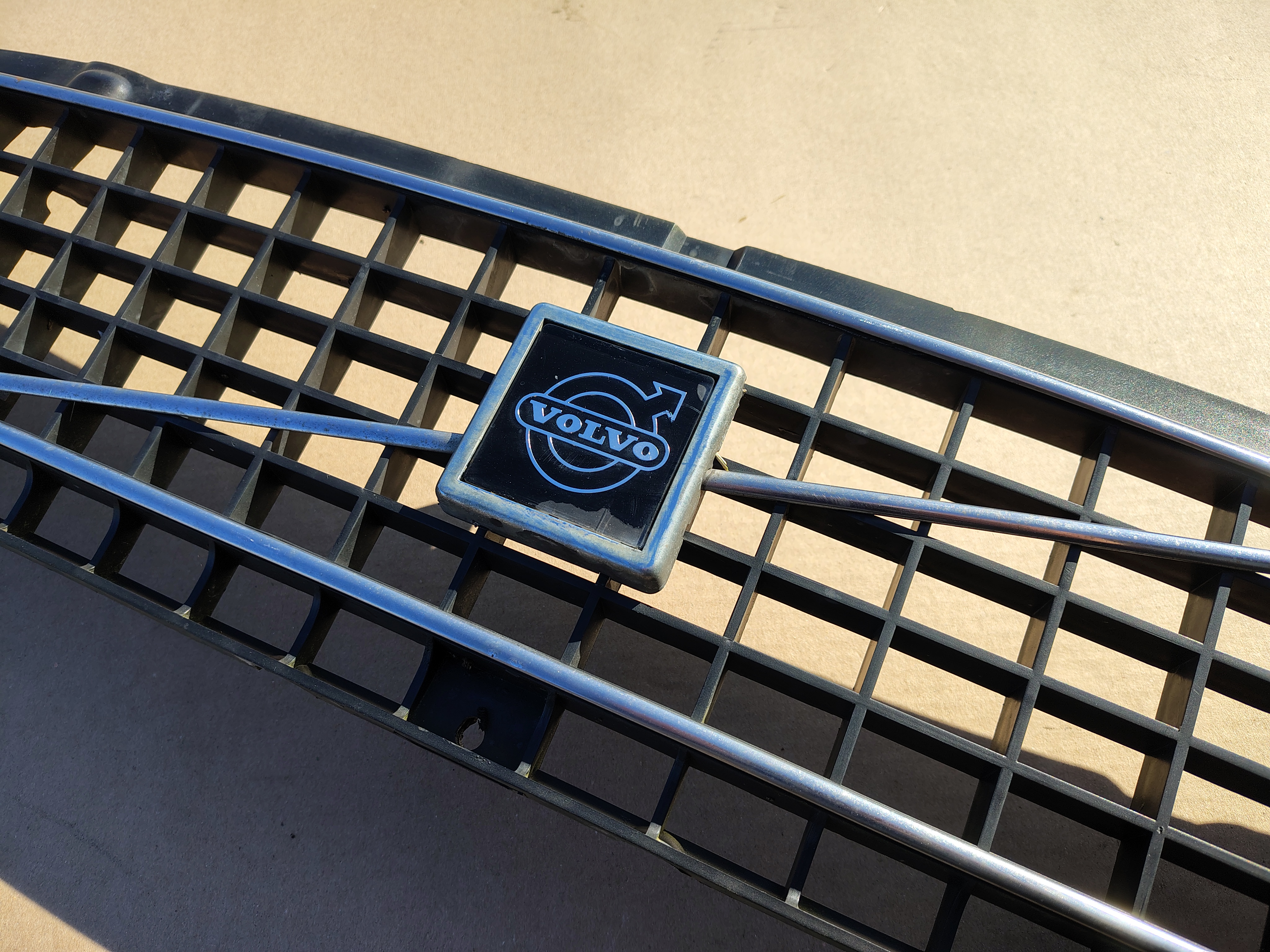 Grille Volvo 66/ Combi (1976-1980)