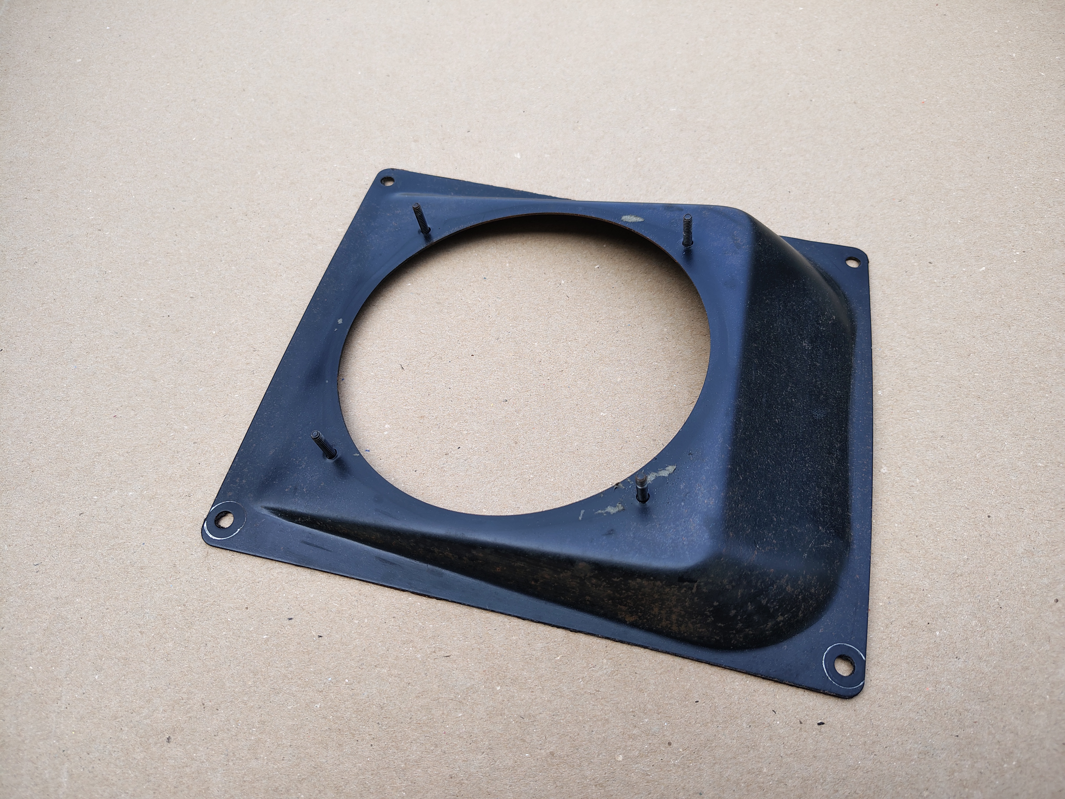 1x Bracket/ High Tone Speaker (Wurlitzer 3700/3710)