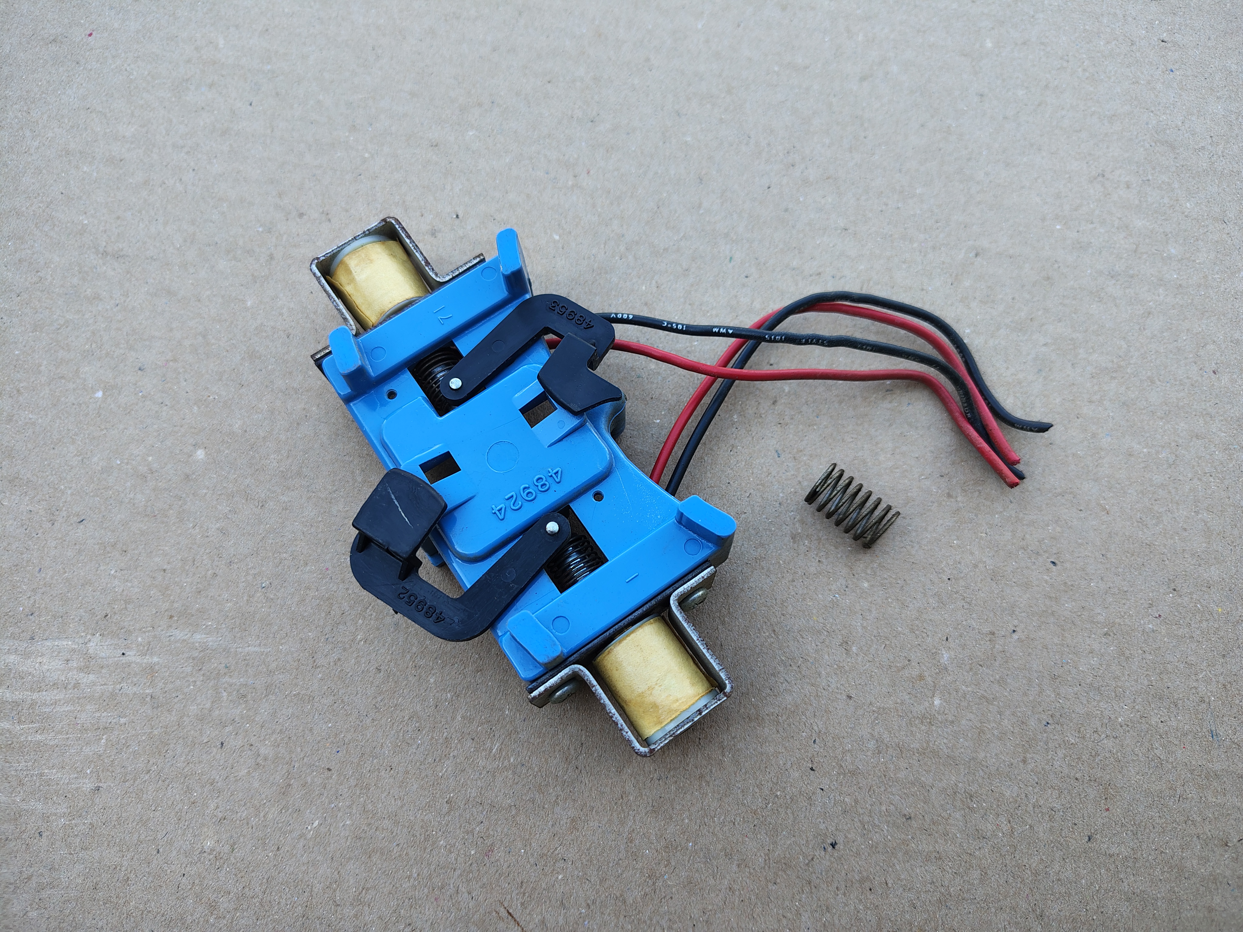 Carriage Housing + Coil/ Mechanism (Rock-Ola 442/464)