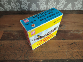 Box/  Airplane /Lufthansa / Greece / NO3510