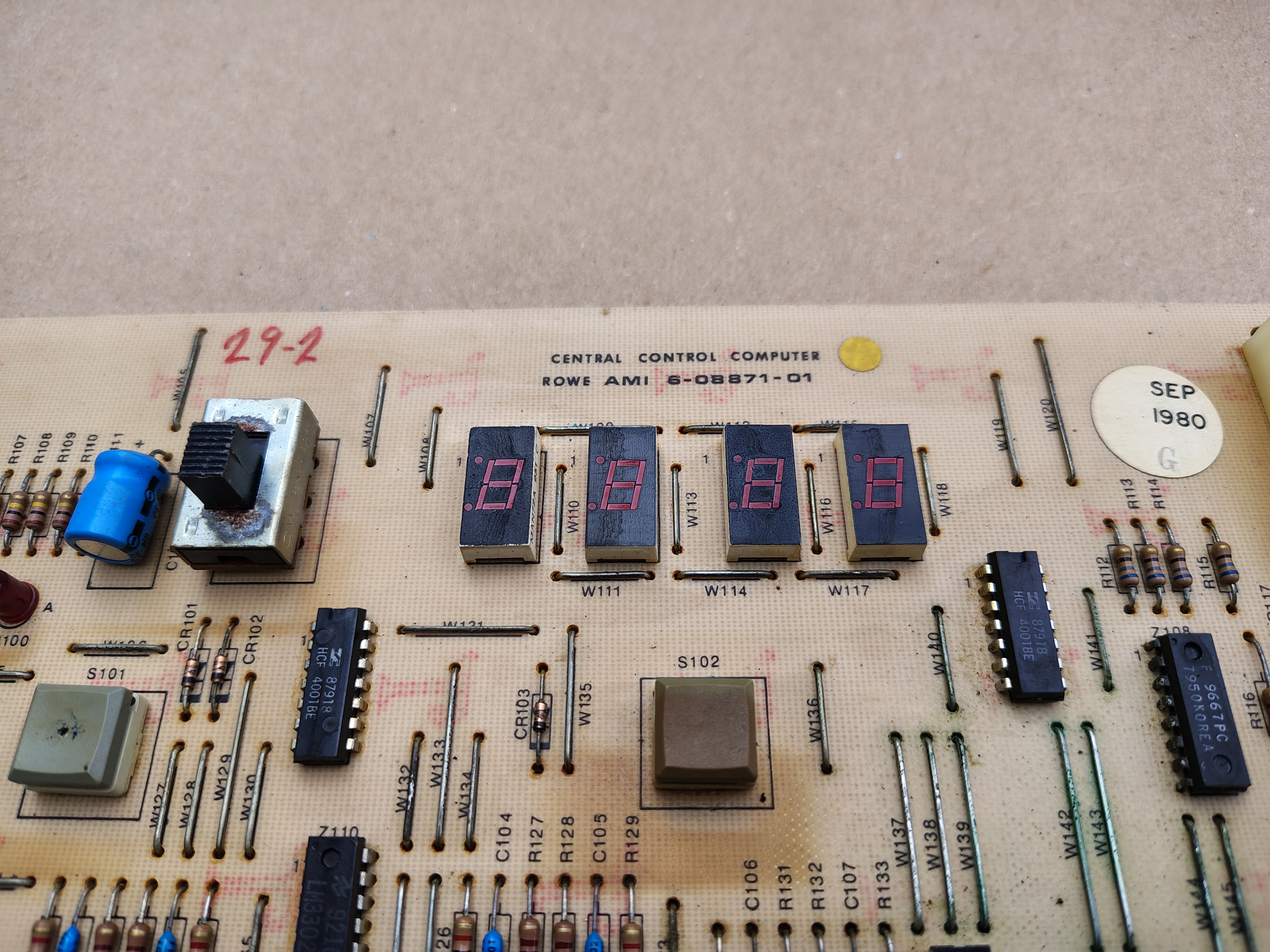 Center Control Computer/ 6-08871-01 (Rowe-AMi/ R84/R85/R85/R87/R88)