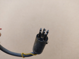Cable Plug /Remote Controller (jukebox Div)
