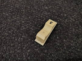 Push Button/ " V " (NSM Prestige) White