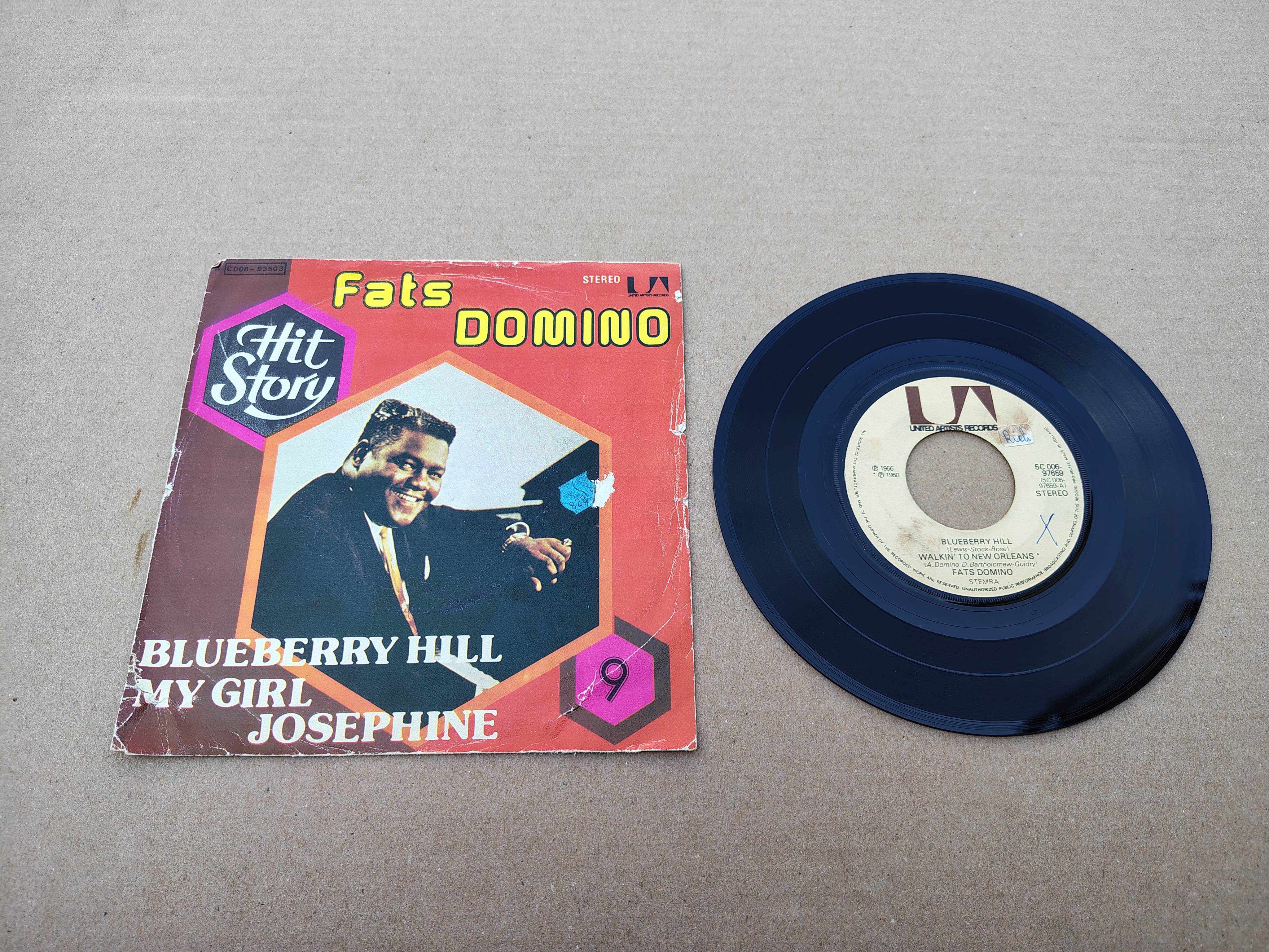 7" Single: Fats Domino - Blueberry Hill /Walking To New Orleans (1960)